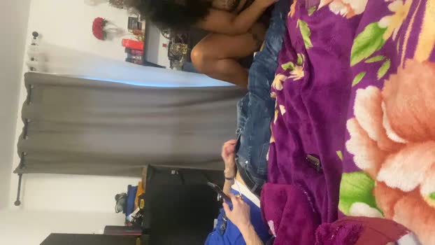 Belingtia spank Webcam SHOW @ Cam4 01-02-2026