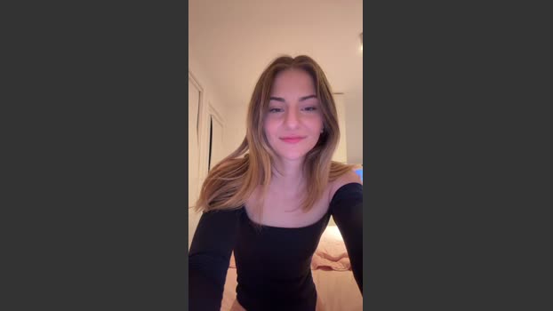 Angellilly77 bigcock Webcam SHOW @ Cam4 03-02-2026