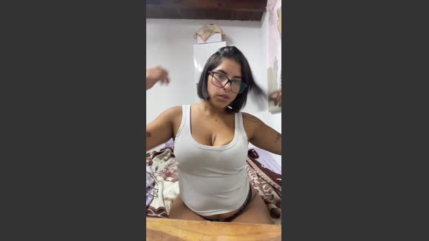 Morochaailu lickpussy Webcam SHOW @ Cam4 05-02-2026