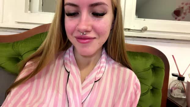 DevonZebrowski suckcock Webcam SHOW @ Cam4 05-02-2026