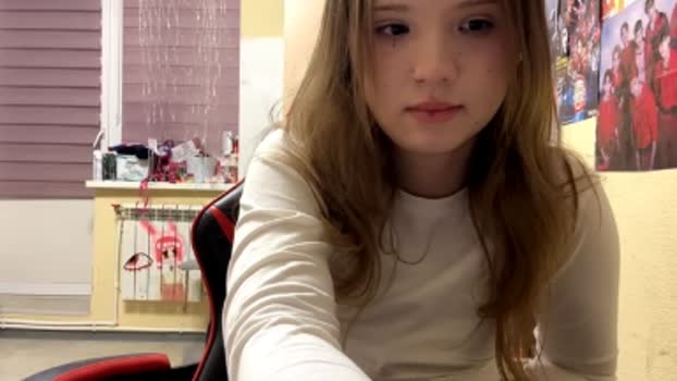 NidiaButtner legs Webcam SHOW @ Cam4 09-02-2026