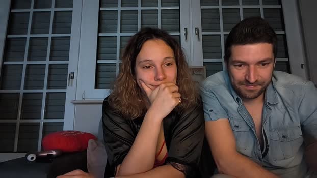Jeunecouple3227 Webcam Webcam SHOW @ Cam4 10-02-2026