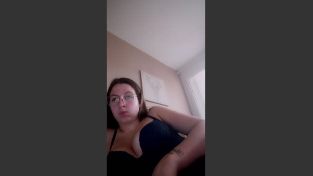 Sexygirlpourtoi striptease Webcam SHOW @ Cam4 10-02-2026
