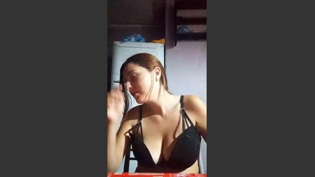 isabella227 legs Webcam SHOW @ Cam4 13-02-2026