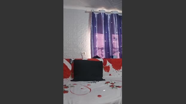 aledina78 skinny Webcam SHOW @ Cam4 14-02-2026