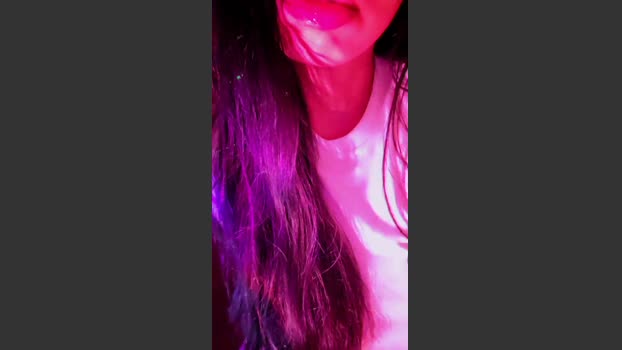 Aloneathome22 lick Webcam SHOW @ Cam4 14-02-2026