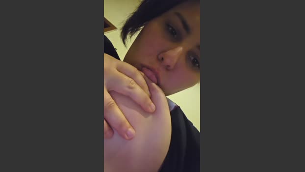 Whitepussysabry Topless Webcam SHOW @ Cam4 14-02-2026