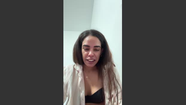 Morenita69xxx fingers Webcam SHOW @ Cam4 19-02-2026