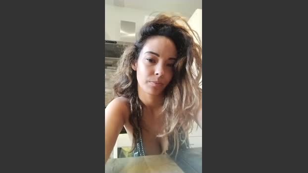 Asiancat83 kissing Webcam SHOW @ Cam4 20-02-2026
