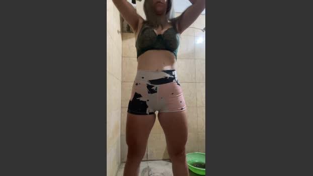 MAGUI86 lickpussy Webcam SHOW @ Cam4 24-02-2026