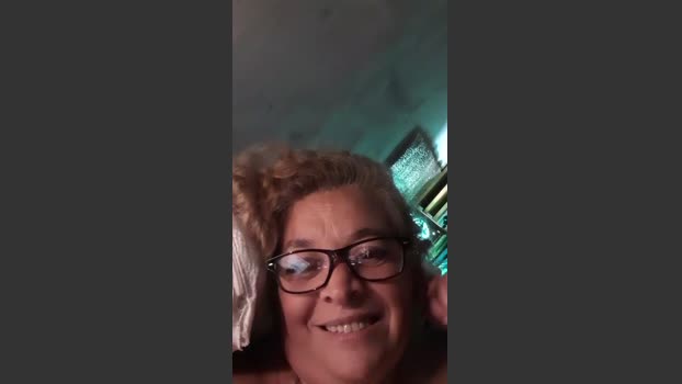 momismilf544 show Webcam SHOW @ Cam4 24-02-2026