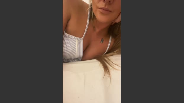 Luciouslocks93 toy Webcam SHOW @ Cam4 25-02-2026