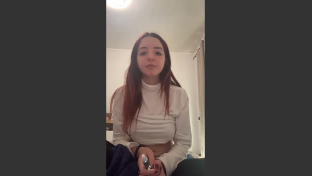 Cucciolaemily lickpussy Webcam SHOW @ Cam4 26-02-2026