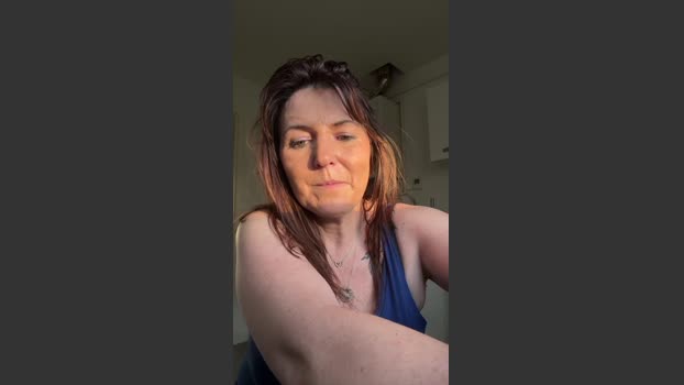 Desiree1951 fuckhard Webcam SHOW @ Cam4 28-02-2026