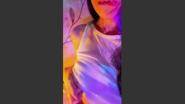Aloneathome22 legs Webcam SHOW @ Cam4 02-03-2026