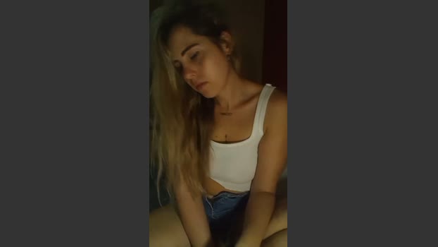 Emilyvuxa strip Webcam SHOW @ Cam4 03-03-2026