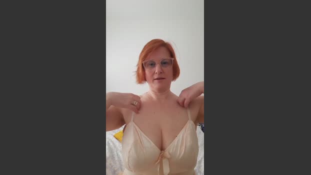 Esmee_18 legs Webcam SHOW @ Cam4 05-03-2026