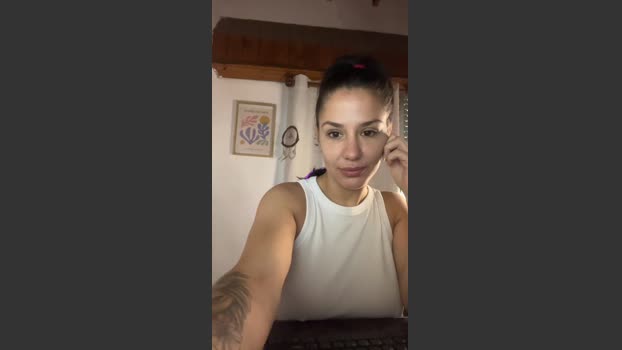Oliviaxxxbb fingers Webcam SHOW @ Cam4 05-03-2026