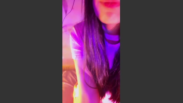 Aloneathome22 strip Webcam SHOW @ Cam4 06-03-2026