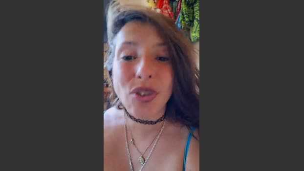 Valizami legs Webcam SHOW @ Cam4 05-03-2026