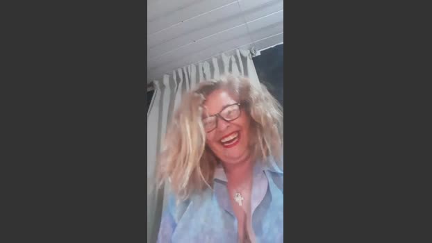 momismilf544 sexyfeet Webcam SHOW @ Cam4 07-03-2026