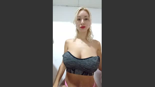 Rubi2026 play Webcam SHOW @ Cam4 11-03-2026