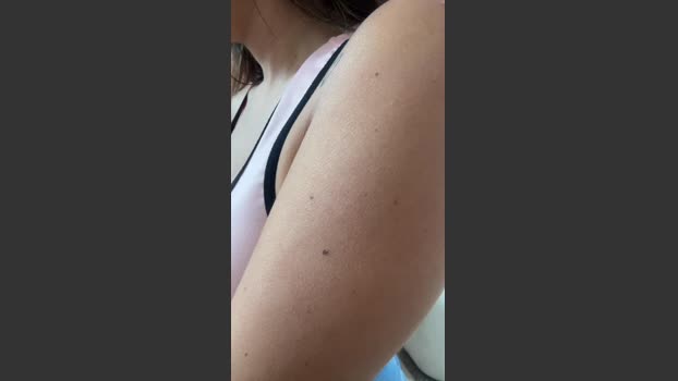 Tropicoqueta natural Webcam SHOW @ Cam4 12-03-2026