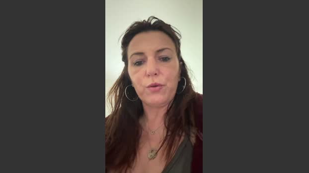 Desiree1951 lickpussy Webcam SHOW @ Cam4 25-03-2026