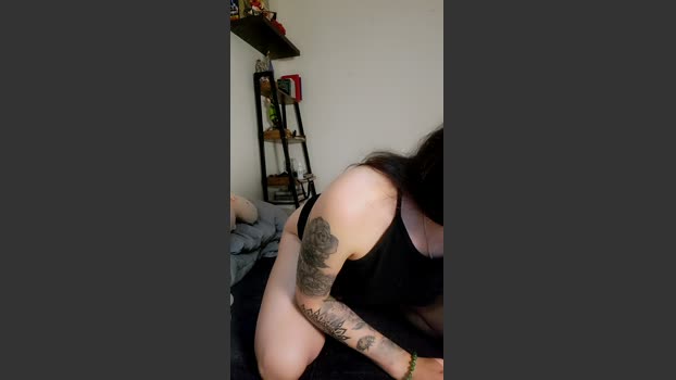 Roxannepiggy Topless Webcam SHOW @ Cam4 25-03-2026