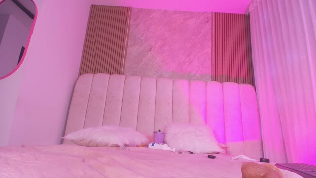 emyli_sw sexyfeet Webcam SHOW @ Cam4 26-03-2026