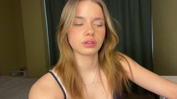 LindseyWatah Topless Webcam SHOW @ Cam4 27-03-2026
