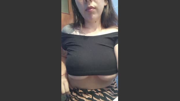 Soy_Honeyy Recorded Webcam SHOW @ Cam4 28-03-2026