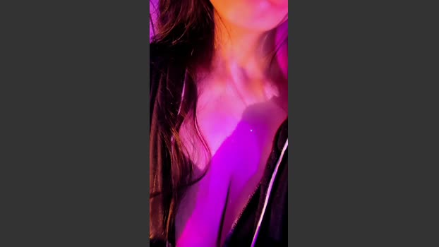 Aloneathome22 naked Webcam SHOW @ Cam4 28-03-2026