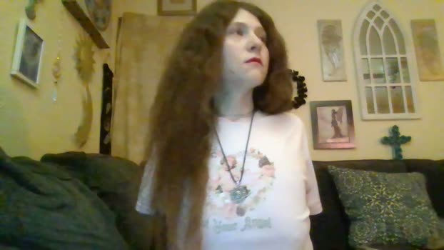 QueenCrimson legs Webcam SHOW @ Cam4 01-04-2026