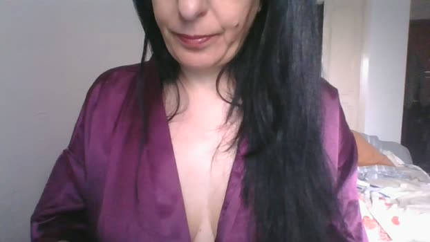 Katherinluna33 kiss Webcam SHOW @ Cam4 02-04-2026