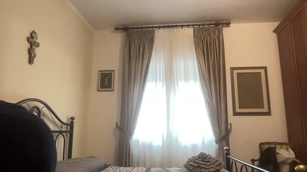 martinabigst legs Webcam SHOW @ Cam4 02-04-2026