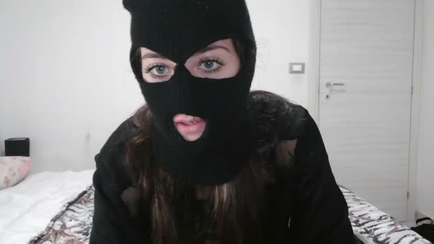 morapuppy69 kissing Webcam SHOW @ Cam4 02-04-2026