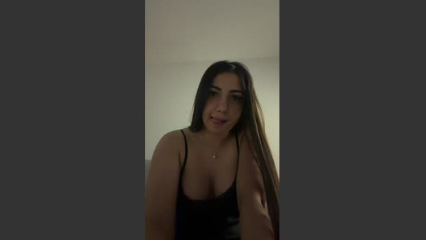 airam22 sucktits Webcam SHOW @ Cam4 02-04-2026