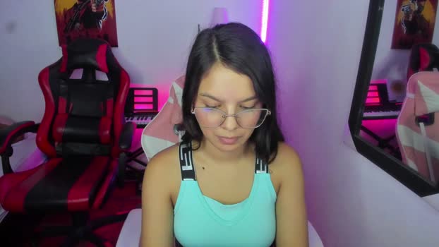 room_kiitty sucktits Webcam SHOW @ Cam4 04-04-2026