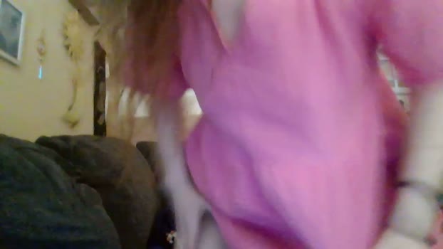 QueenCrimson show Webcam SHOW @ Cam4 10-04-2026