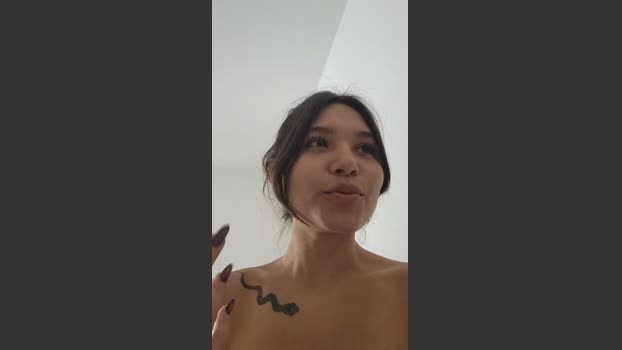 onemy Pretty Webcam SHOW @ Cam4 10-04-2026