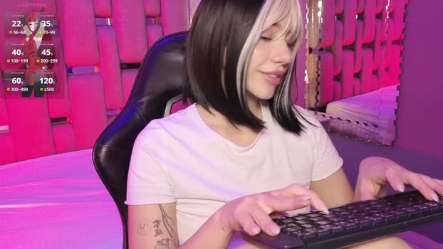 ZharaLux sexygirl Webcam SHOW @ Cam4 10-04-2026