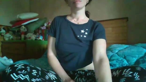 ⬇️ SexJeux 13-04-2026 Download beautiful kiss sweet squirt