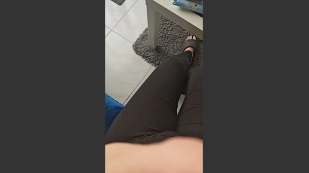 ⬇️ Speziata 13-04-2026 Download sexyfeet sexy kink tits