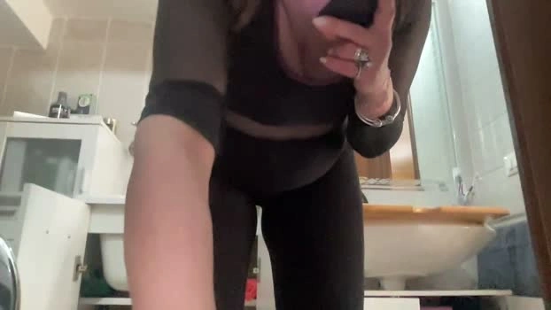 ⬇️ martinabigst 14-04-2026 Download XXX Show play wet