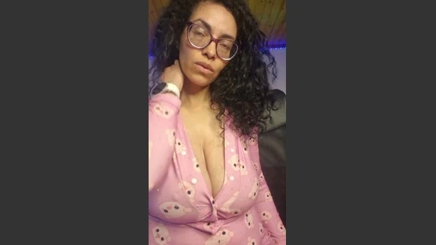 ⬇️ Lucci_Lovee 18-04-2026 Download hard legs natural tits