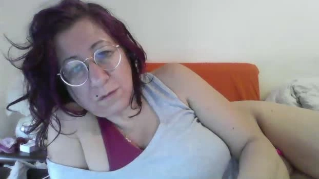 ⬇️ ginnygi 18-04-2026 Download fingers wet suckcock big