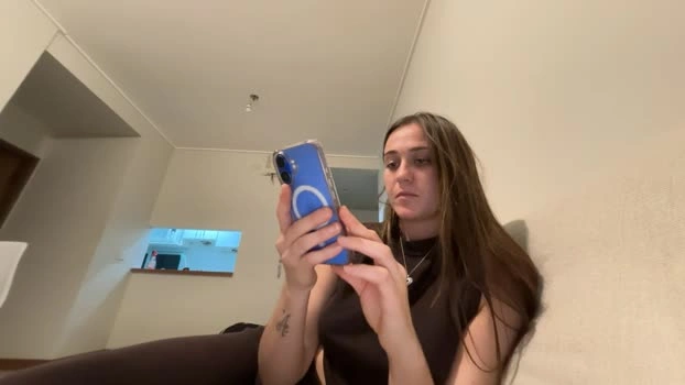 ⬇️ martinagianne 19-04-2026 Download gag hot sweet legs