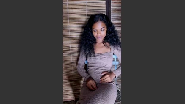 ⬇️ SissiFrenchy 19-04-2026 Download yummy skinny hot sweet
