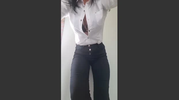 ⬇️ luxxe25 29-04-2026 Download big Topless kiss hot